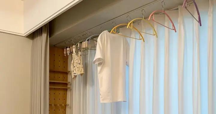 客廳和陽臺打通，沒地方晾衣服？看看精明人高階晾衣法，豁然開朗