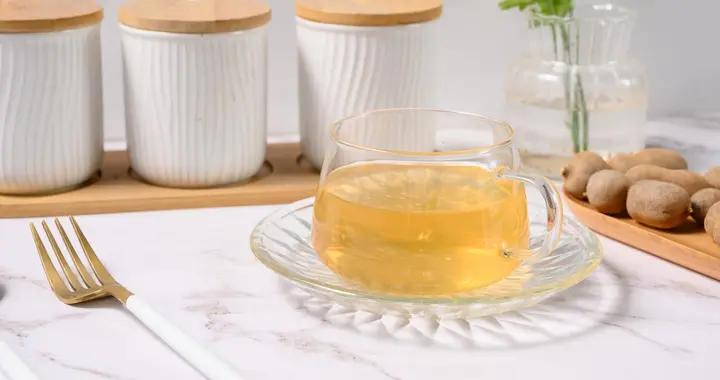 蜂蜜用啥水衝最好？答案是溫水，30-40℃讓營養不打折