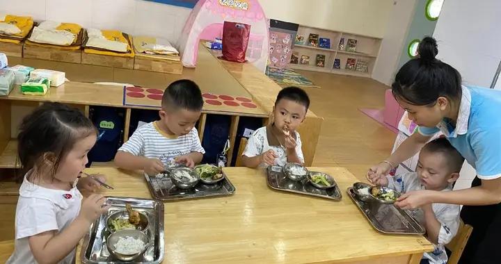 幼兒園“隱形霸凌”時有發生，老師是主角，園長是幫兇，孩子最疼