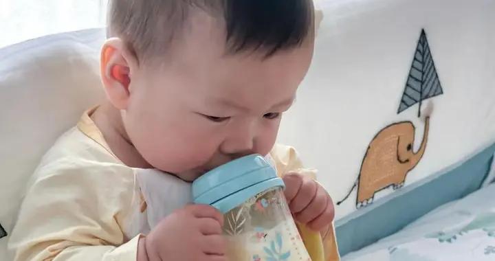 新生兒出生後補鈣補維生素D還是AD？媽媽搞錯了，影響娃長高