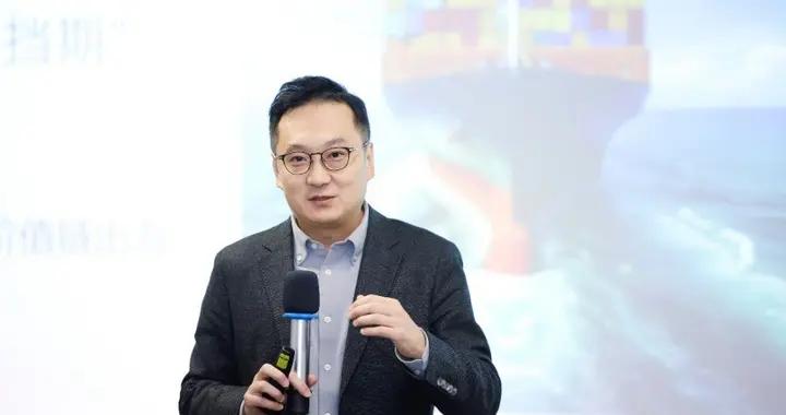 價值鏈出海撞上生成式AI，IBM的“垂直整合”牌能否破解雙重困局？