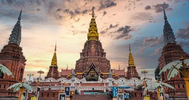 西雙版納和廣西北海是三亞的“替代品”？也是，也不是