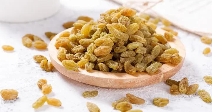 沒事嚼幾粒葡萄乾，4大好處不請自來，不適合人羣要注意