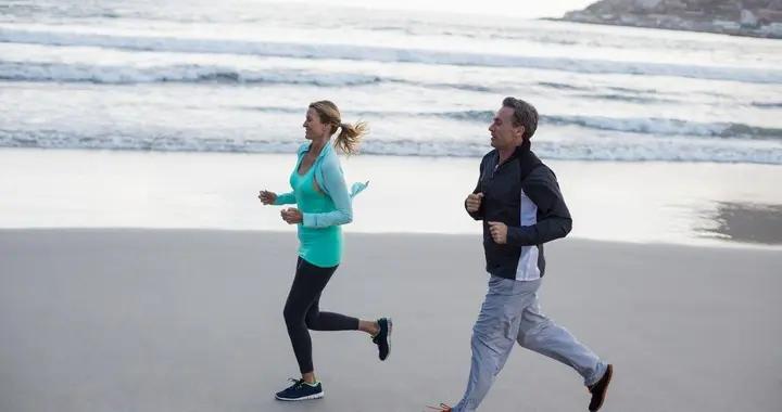 冬天，爲什麼推薦你進行自重訓練？相比於慢跑，有這幾個好處