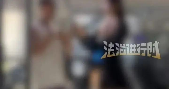 44歲健身男子，出軌24歲健身房前臺，贈送超35萬錢財…