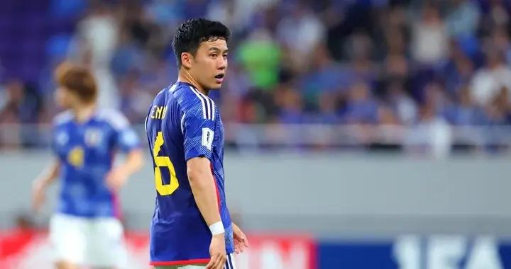 遠藤航年度最佳球員投票：薩拉赫、登貝萊、努諾-門德斯