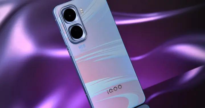 超神標準版面面俱到 iQOO Neo11憑這四點斬獲大獎