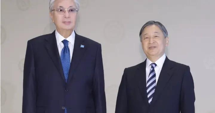 天皇罕見出山，美國日本聯合向中國反擊，高市早苗暗示製造核武器