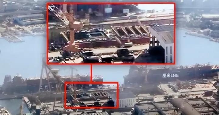 日本衛星爆料，船廠驚現兩個“方盒子”，中國核動力航母要來了？