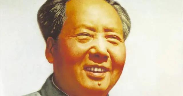 紀念毛澤東同志誕辰132週年：日月經天 風範長存