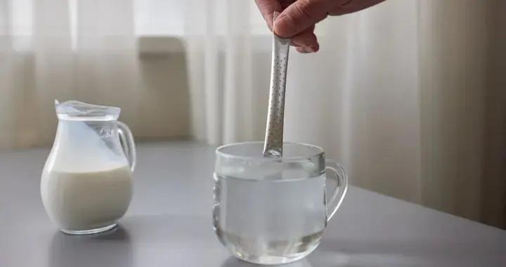 用白醋試真假奶粉，靠譜嗎？