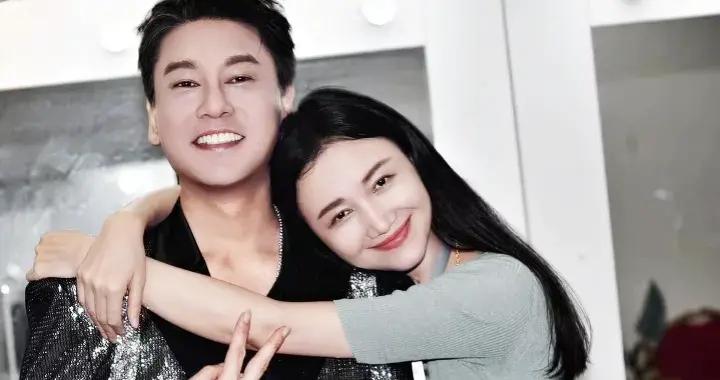 朱孝天娶到寶了，韓雯雯陪他治病爲他丁克，數次圓場穿搭堪比模特