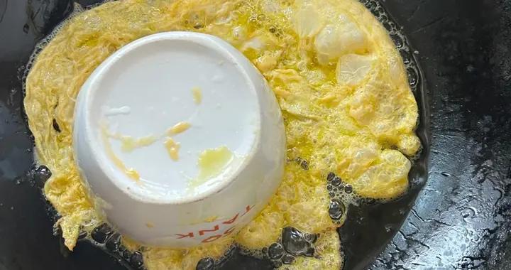 三十多歲，正是闖的年齡！網友：嗯，禍闖的年齡~