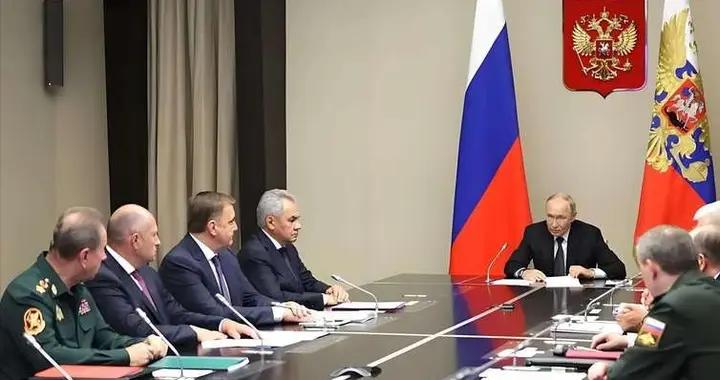 普京最忌憚的西方大國！爲何中國能調侃英國，俄羅斯卻不敢？