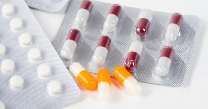 同時喫多種感冒藥或退燒藥，好得快？