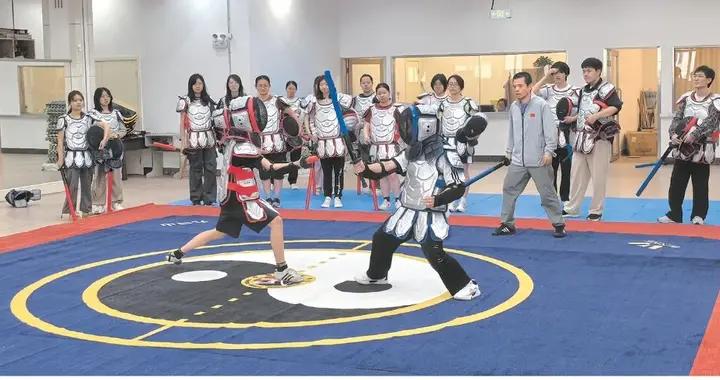 文匯薦讀丨爬樹、飛盤、匹克球、詠春拳等課程成大學“網紅課”，小衆體育課何以圈粉年輕人