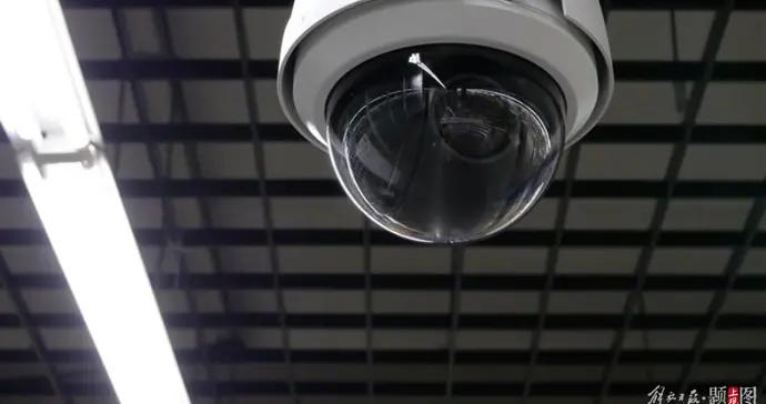 微言 | 教室裝監控：是安全“防護網”還是隱私“緊箍咒”？