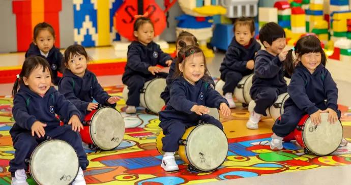 微言 | 法治呵護“最柔軟的羣體”，托育立法築牢民生之基