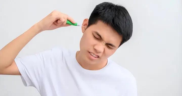 耳朵總是癢，卻啥也掏不出來？可能暗示這 5 種問題，快自查