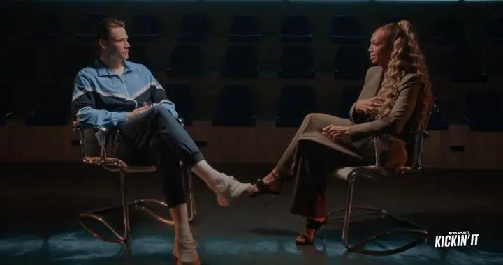 小麥：看自己的倒鉤肯定有500遍了；不同意曼聯有問題的說法