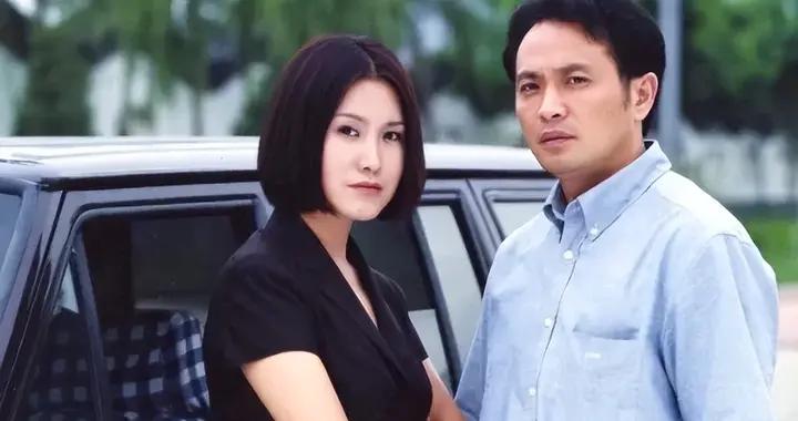 36歲嫁人，46歲守寡，嫁大23歲導演的王茜，已經走上另一條大道