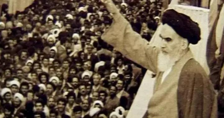 被流放海外的霍梅尼，如何摘得伊朗革命的勝利果實