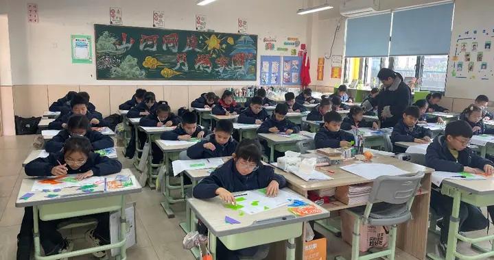 首屆智力七巧板競賽在義烏市商城學校舉行