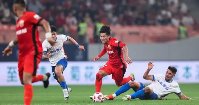 上海海港隊明年1月上旬開啓海外集訓，引援工作正穩步推進中