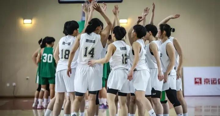 海亮外語中學男籃、杭十四中女籃雙雙斬獲全國亞軍