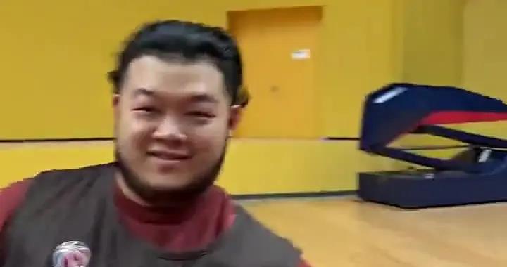 胡明軒談膝傷：持續性的傷全運會就有了，在場動作慢半拍不敢發全力