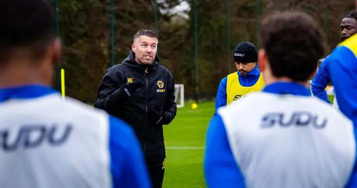 狼隊過去27次聯賽客戰衛冕冠軍只贏3場，包括1-0勝利物浦