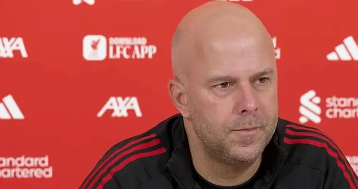 斯洛特：埃基蒂克不是我唯一的9號，基耶薩也能踢這個位置