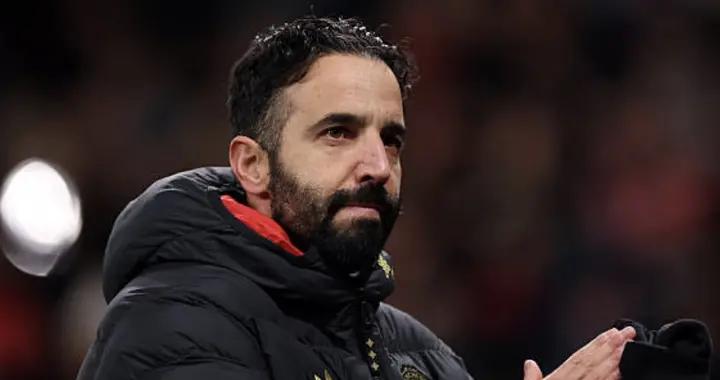 內維爾：曼聯換人後陣型以及場上人員的安排變得相當奇怪