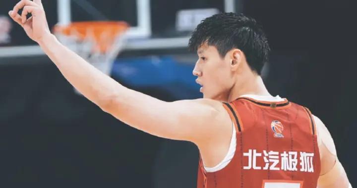 媒體人：曾凡博註冊尚未完成；陳盈駿受傷缺席&周琦有望復出