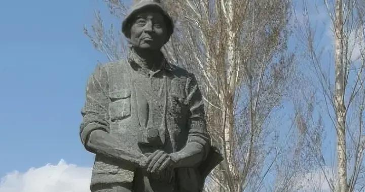 日本學者目睹侵華暴行，30年後，來華贖罪，中國竟然爲他塑雕像！