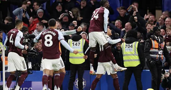 天空：賽後維拉慶祝時有物品被擲向替補席，似乎有人被擊中