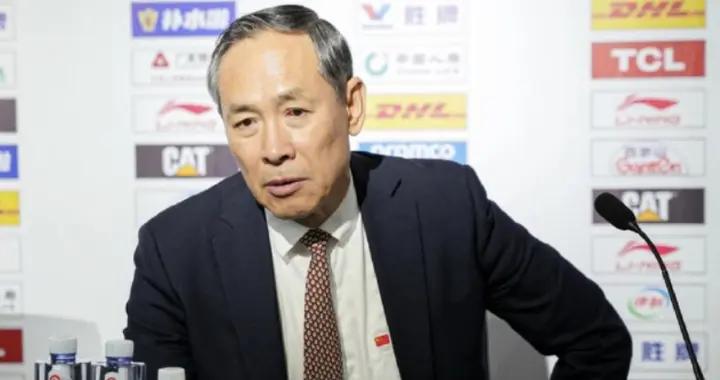 許利民：曾凡博手續進度如何還不清楚，球隊一直在物色新外援