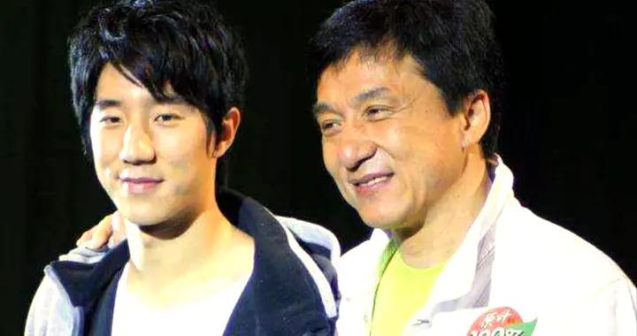 錢再多有什麼用？名利雙收的成龍，每天爲43歲的兒子操碎了心！